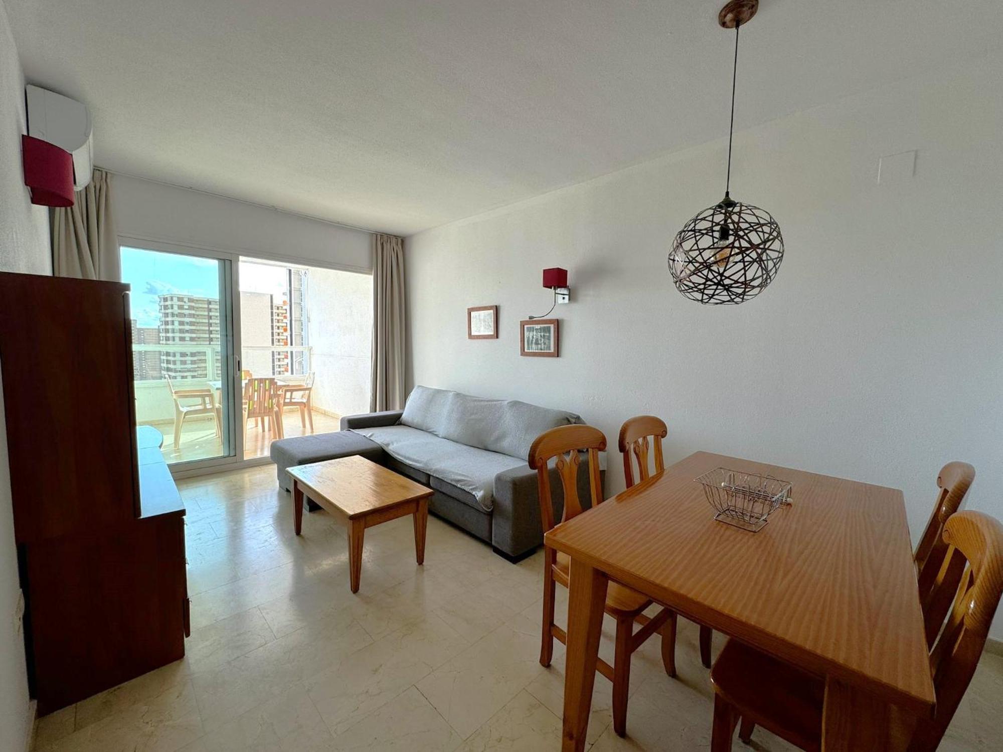 Gemelos 22-1-16 Benidorm Buitenkant foto